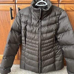 The North Face Women's Moss Green Quilted Puffer Jacket